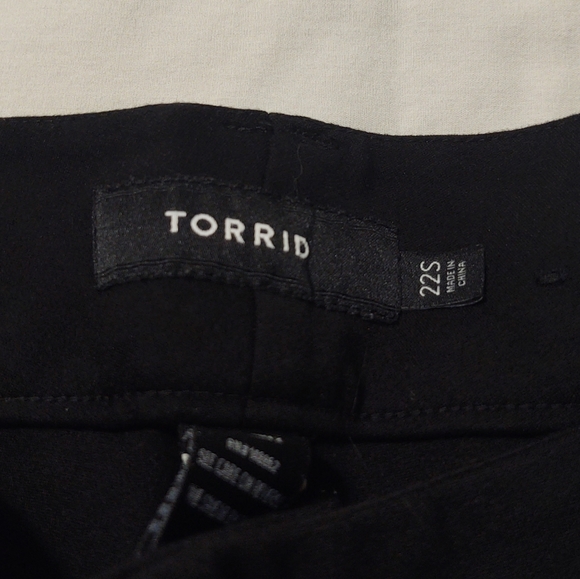 Torrid Studio Signature Pointe Stretch Trouser - Picture 5 of 5